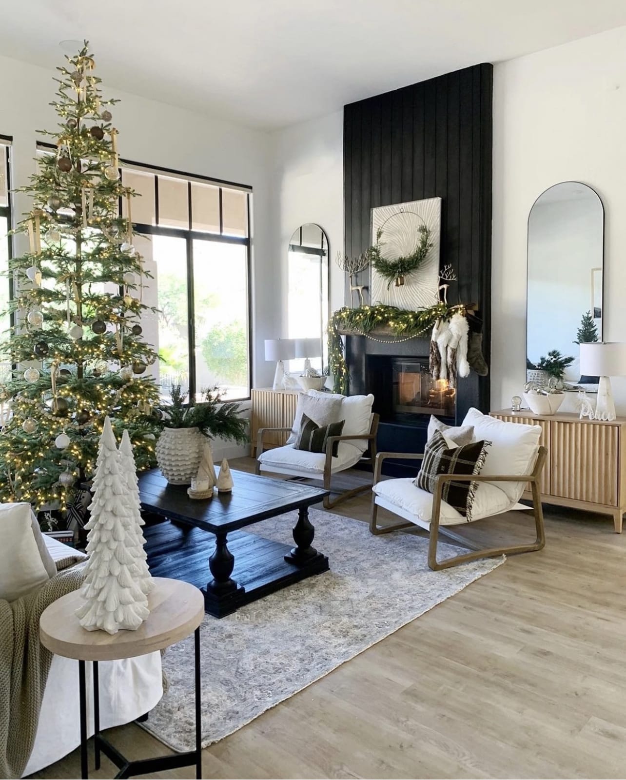 CHRISTMAS HOME TOUR 2021 - Elpetersondesign